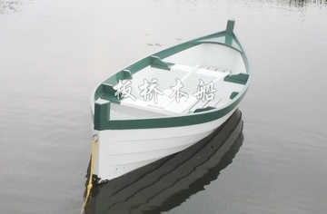 歐式尖頭木船